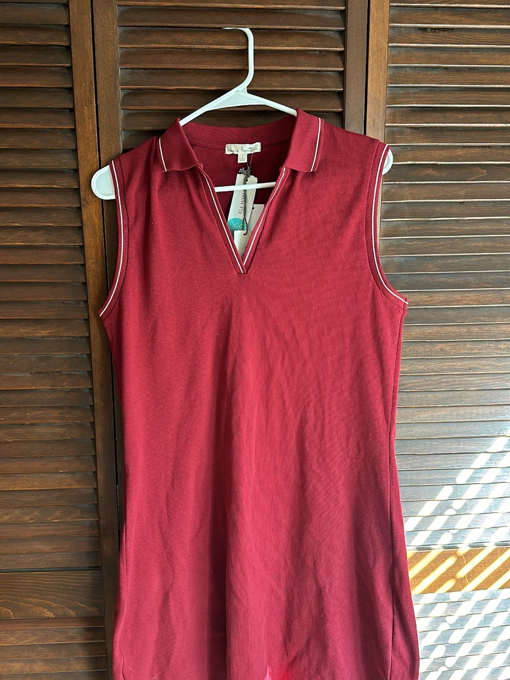 nine britton Sleeveless V‑Neck Polo Tank Top - Red with White Trim